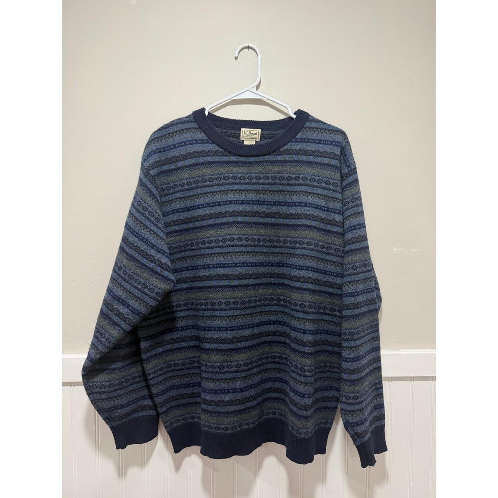 L.L. Bean Lambs Wool Crewneck Sweater Blue Stripes Cottage Winter Men Size Large